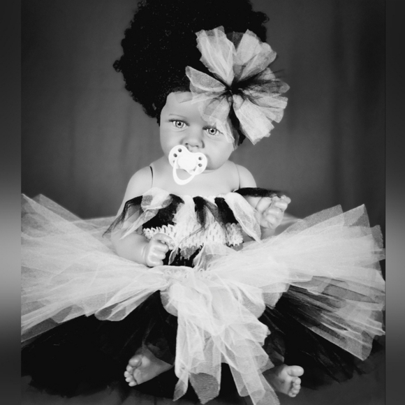 Meet your Posher - Picture 12 of 16